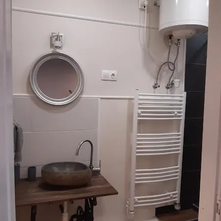 Ady Apartman Tata Exterior foto